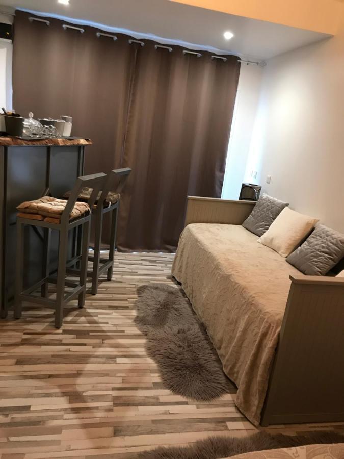 Chambres D'Hotes Les Oliviers - 마리냔 외부 사진